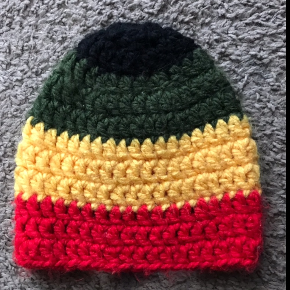 [Hand Knit] Rasta Color Beanie; Size S